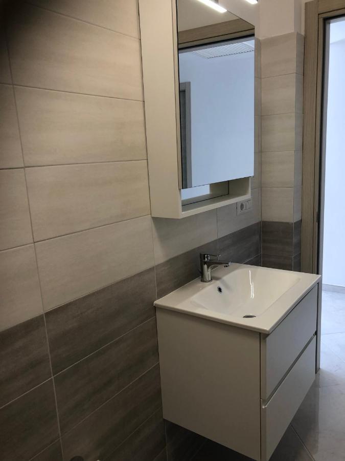 Casa Di Gio' Lägenhet Ventimiglia Exteriör bild